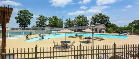 Indoor pool, outdoor pool