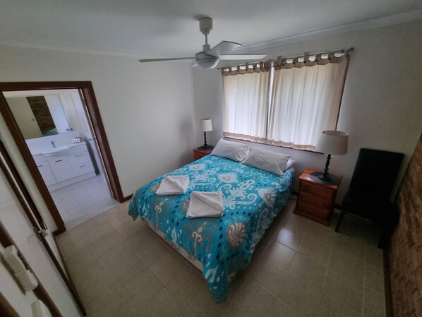 Room - Ocean Beach Chalet 16 (Jurien Bay)
