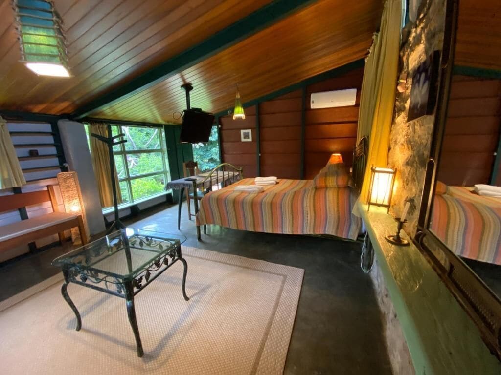 Superior Chalet, 1 Queen Bed with Sofa bed, Kitchen, Lake View | Individually decorated, individually furnished, free WiFi, bed sheets