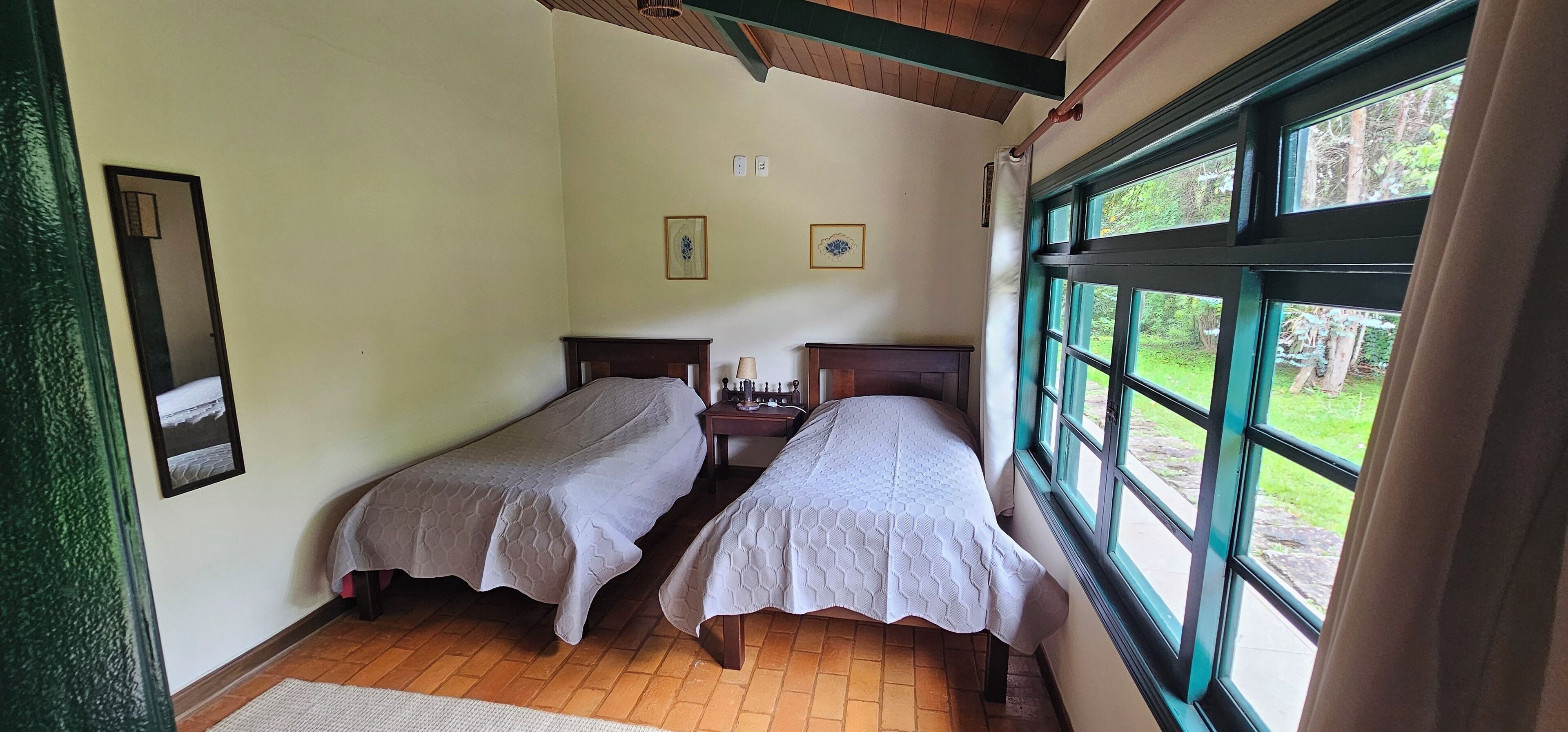 Family Quadruple Room | Individually decorated, individually furnished, free WiFi, bed sheets