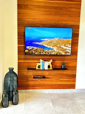 Unclassified image, 4 of 150, button - The Forest Suites at Anse Marcel | Boutique Hotel & Restaurant (Anse Marcel)