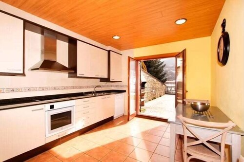 Casa 4 hab. 10 Pax, Chimenea, Barbacoa y Vistas Cadí