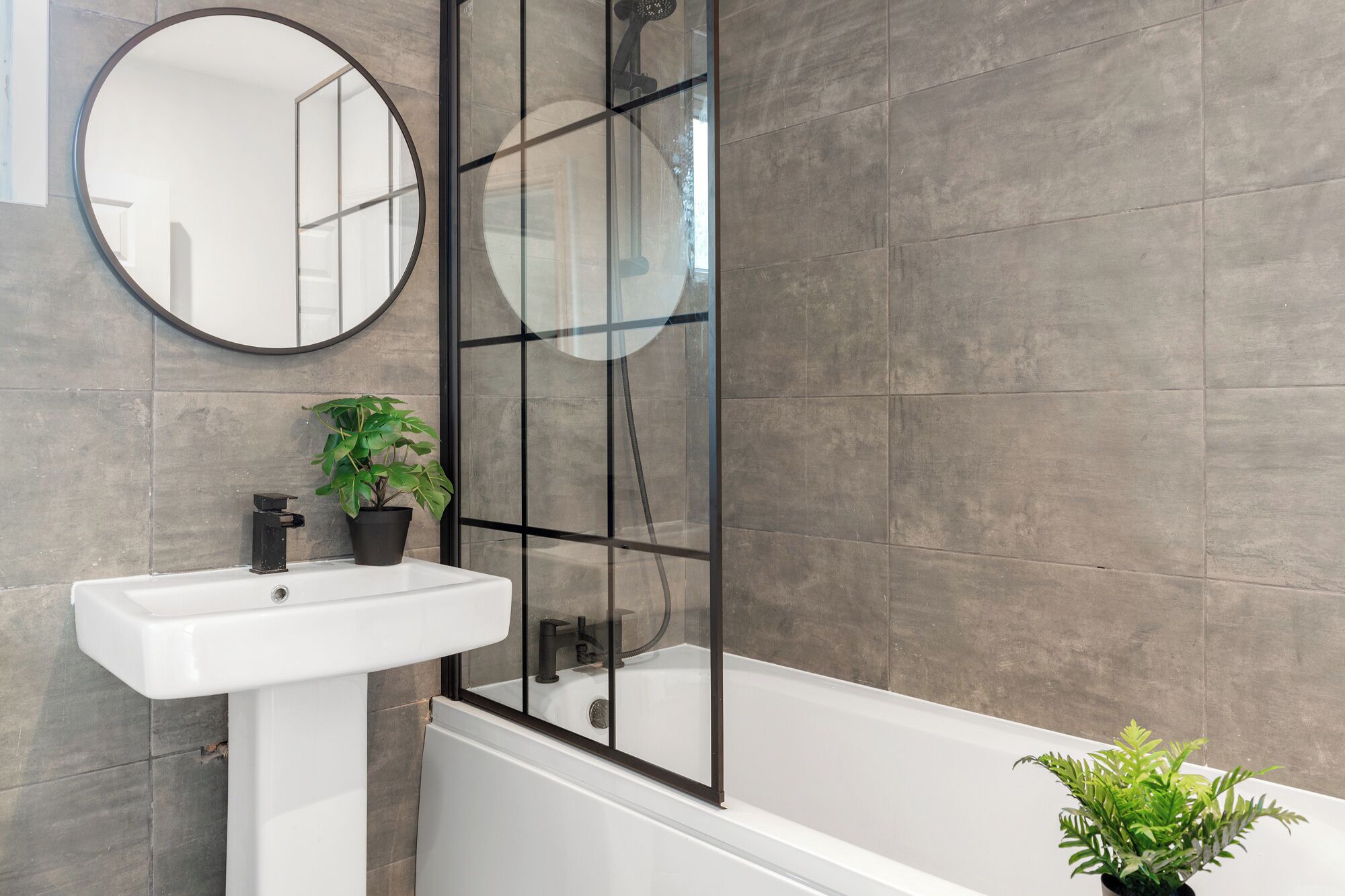 House | Bathroom