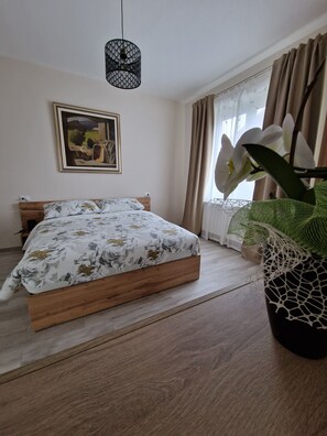 Chambre Double Junior | Literie de qualité supérieure, couette en duvet d'oie, surmatelas