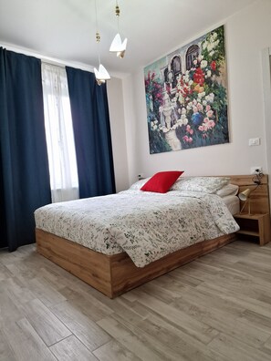 Standard Double Room | Premium bedding, down duvets, pillow-top beds, individually decorated - Locanda La Guienda (Torre Canavese)