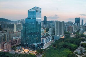 Exterior - Days Inn By Wyndham Zhuhai Gongbei Port (Zhuhai)