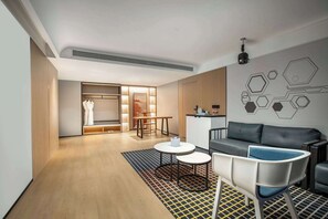 Room - Microtel By Wyndham Handan New Century (Handan)