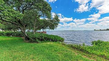 Apartment (2 Bedrooms) | Property amenity