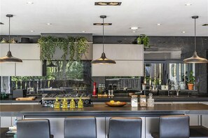 House | Private kitchen | Fridge, microwave, oven, stovetop - Designer Villa With spa and Magical Views, 5 bdr (Belvedere)