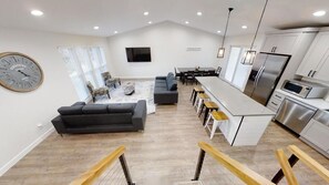 Interior - Modern and Cozy 4-bedroom home (OOLTEWAH)