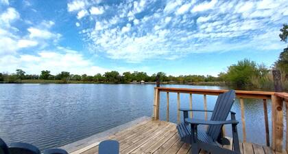 Kansas Lake House With Private Boat Dock