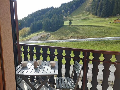 Charmant Studio vu sur la Montagne Pour 4 Personnes