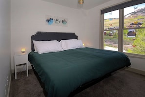 2 habitaciones, cuna de viaje, wifi y ropa de cama