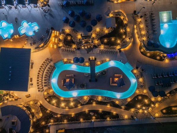 Una piscina techada, una piscina climatizada
