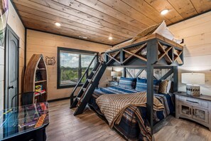 6 chambres, bureau, fer et planche à repasser, accès au Wi-Fi (inclus)