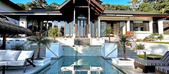 Stunning 3-bedroom villa featuring modern amenities such as WiFi and A/C