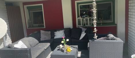 Economy Room, 2 Bedrooms, Ground Floor | Terrace/patio