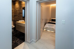 Familie huis, uitzicht op park | 2 slaapkamers, luxe beddengoed, donsdekens, Select Comfort-bedden