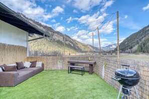 Outdoor dining - Einladende Ferienwohnung im Malerischen Tirol für Familie und Freunde (Tösens)