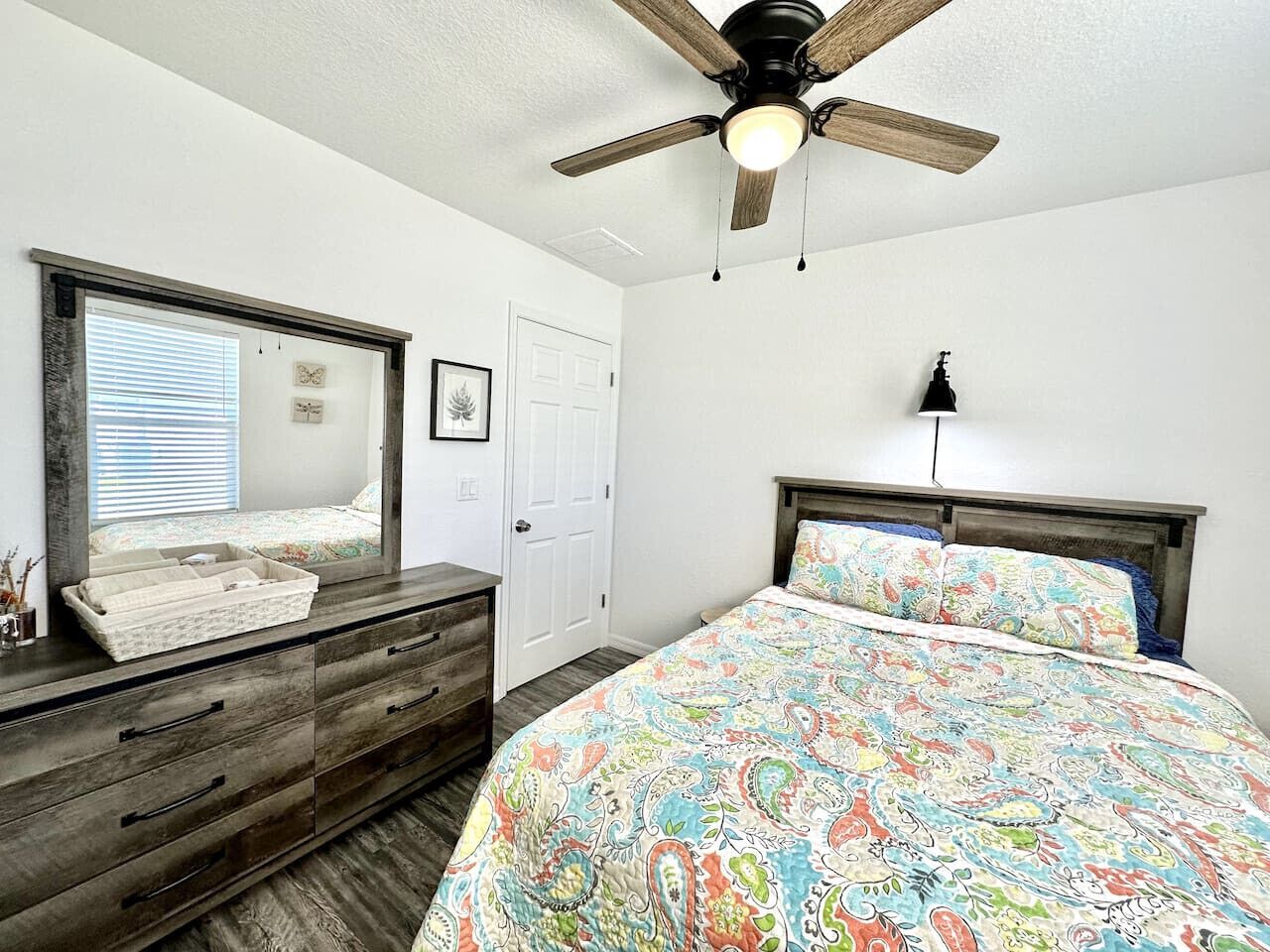 3 camere, ferro/asse da stiro, Wi-Fi gratuito, lenzuola