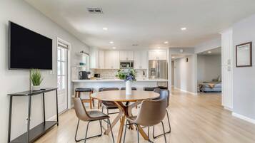 Rumah (3 Bedrooms) | Interior