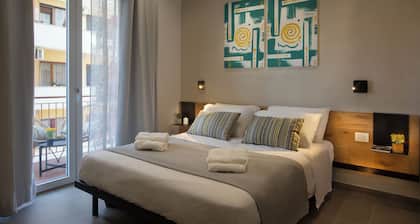 MARE FUORI ROOMS