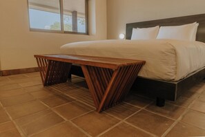 1 bedroom, free WiFi, bed sheets - Bunkhouse 3 at High Frontier (Fort Davis)