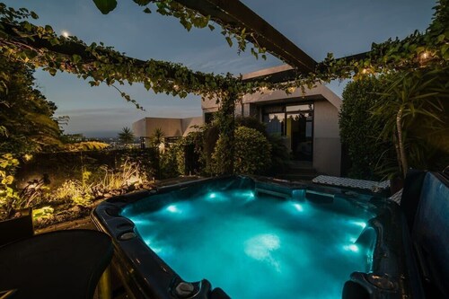 Million Dollar City Views - Sleeps 10