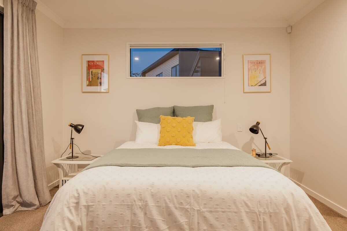 3 dormitorios, tabla de planchar con plancha, wifi y ropa de cama