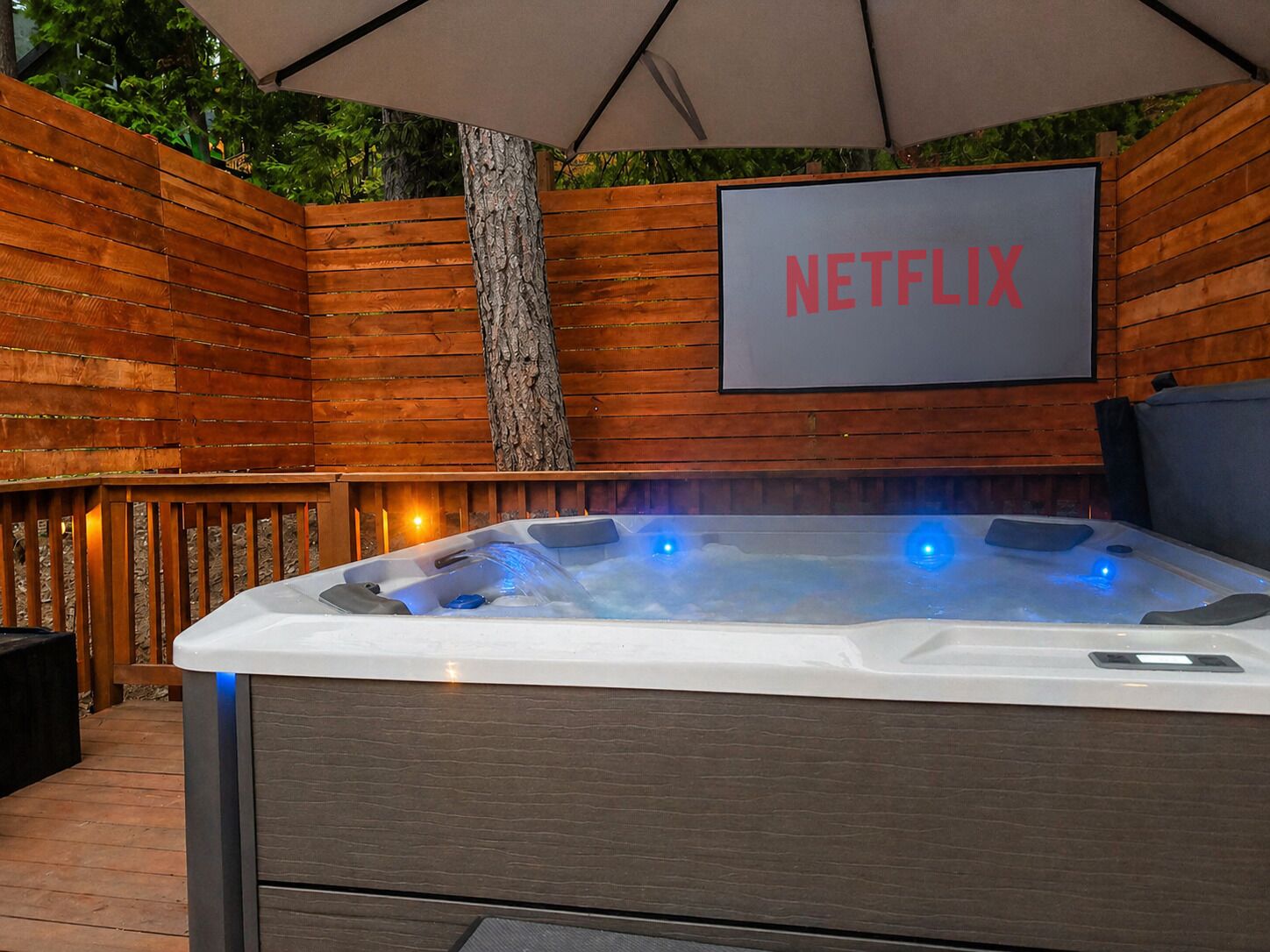 Outdoor spa tub