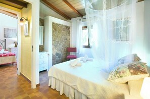 3 camere, ferro/asse da stiro, culla da viaggio, Wi-Fi gratuito