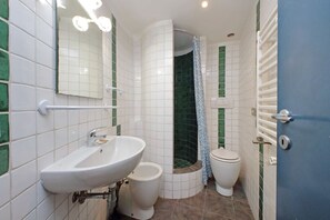 Hårføner og håndklær