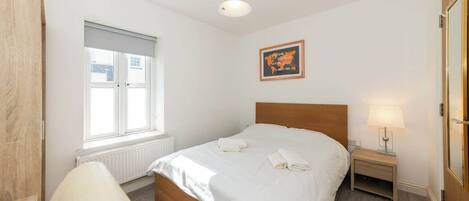 1 Schlafzimmer, Bügeleisen/Bügelbrett, kostenloses WLAN, Bettwäsche