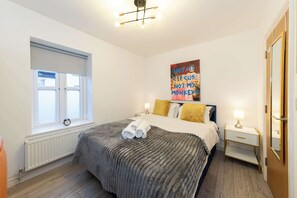 1 bedroom, iron/ironing board, free WiFi, bed sheets