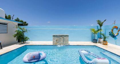 Stylish Escape Private Pool near Ferry and Beach