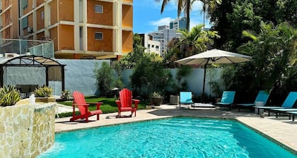 Lux Condado Villa Private Pool, Generator, Parking