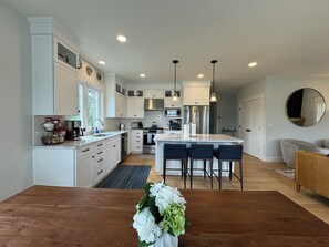 Private kitchen - OCEAN VIEW ~ LUXURY HOME OVERLOOKING SOUTHWEST HARBOR (Southwest Harbor)