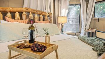 1 slaapkamer, een bureau, gratis wifi, beddengoed