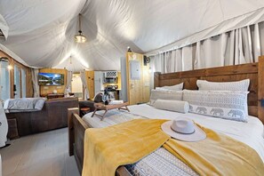 1 slaapkamer, een bureau, gratis wifi, beddengoed