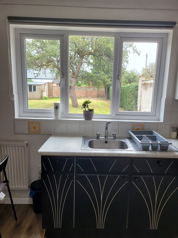 Apartament | Cuina privada | Frigorífic, microones, forn i placa de cuina