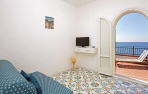 1 dormitorio, tabla de planchar con plancha, cuna de viaje y wifi gratis