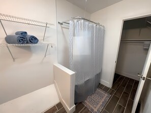 Håndklæder, Sæbe, Toiletpapir