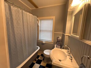 Towels, soap, toilet paper