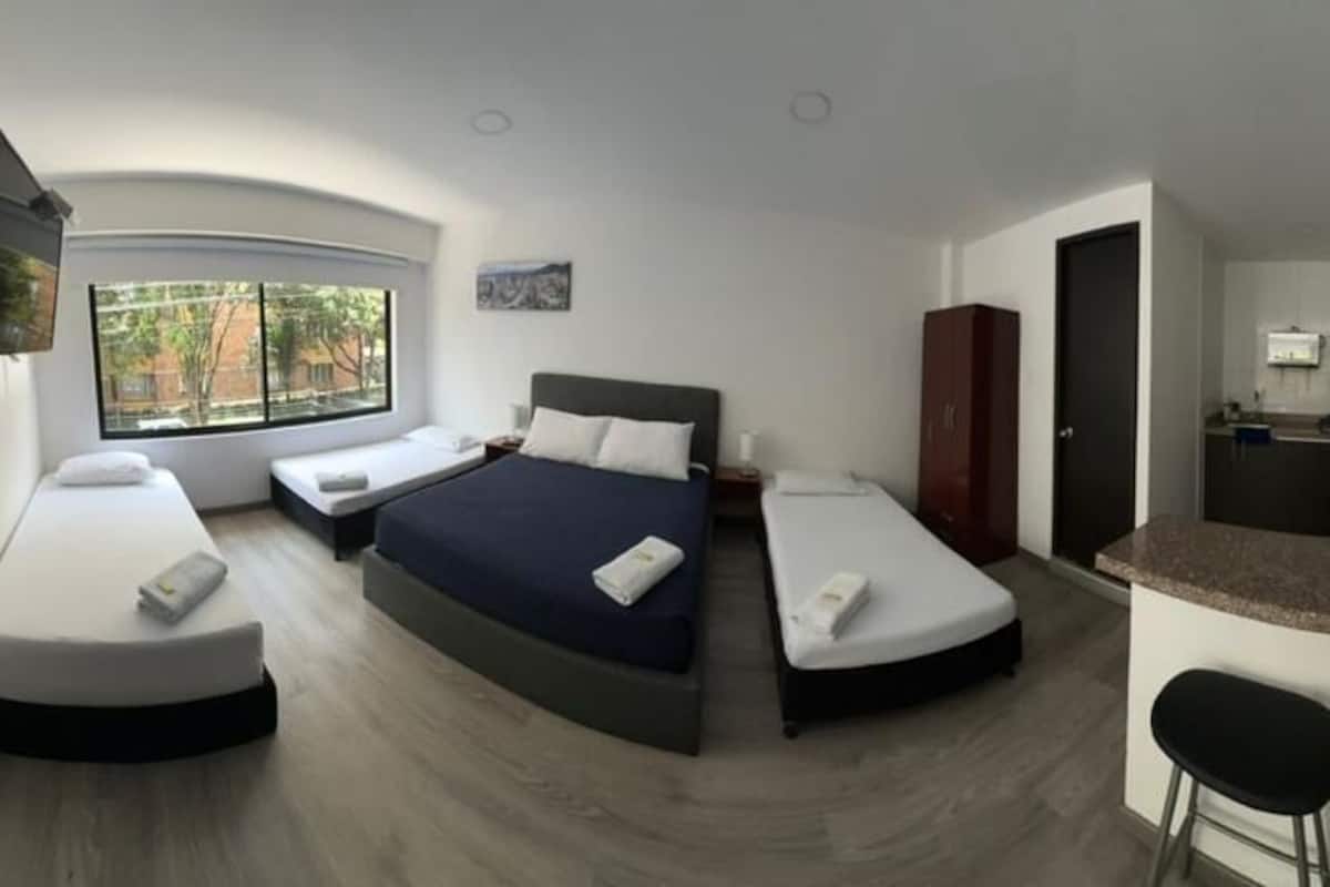 Chambre quadruple | Accès au Wi-Fi (inclus)