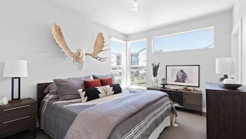 2 makuuhuonetta, silitysrauta/-lauta, Wi-Fi, vuodevaatteet