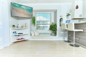 Condo, Multiple Beds, Balcony, Garden View (Summer Breeze D212) | Interior