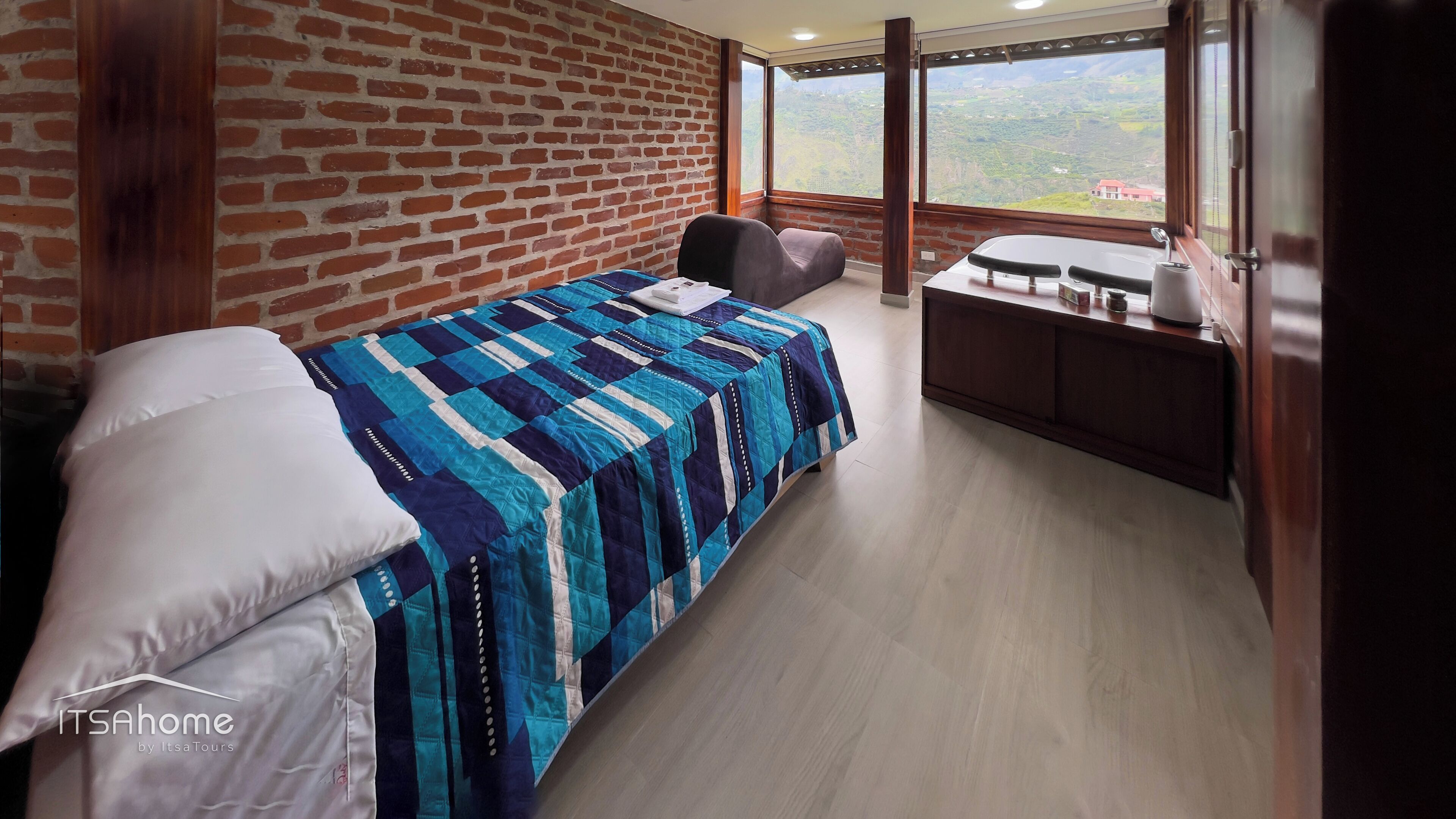 6 Schlafzimmer, Bügeleisen/Bügelbrett, kostenloses WLAN, Bettwäsche