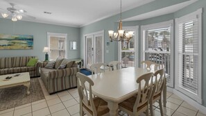 House, Multiple Beds, Patio, Ocean View (Stargazer) | In-room dining
