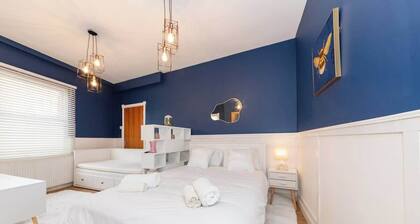 Free Parking | 2 Beds Studio | River Thames