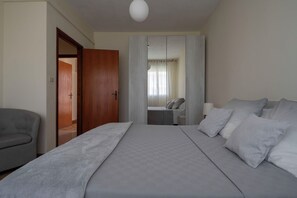3 bedrooms, iron/ironing board, free WiFi, bed sheets - 3 bedroom apartment in lido di jesolo (Lido di Jesolo)